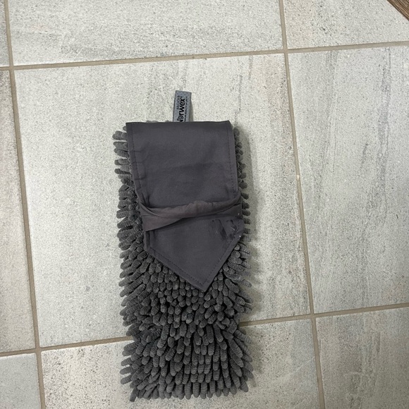 Norwex Chenille Hand Towel Antibacterial - Picture 2 of 4